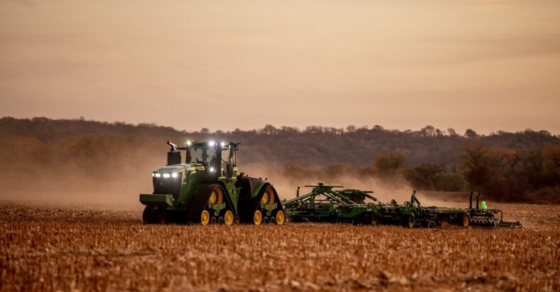 The FTC Suing John Deere Is a Possible Tipping Point for More Repairable Hardware The FTC Suing John Deere Is a Possible Tipping Point for More Repairable Hardware