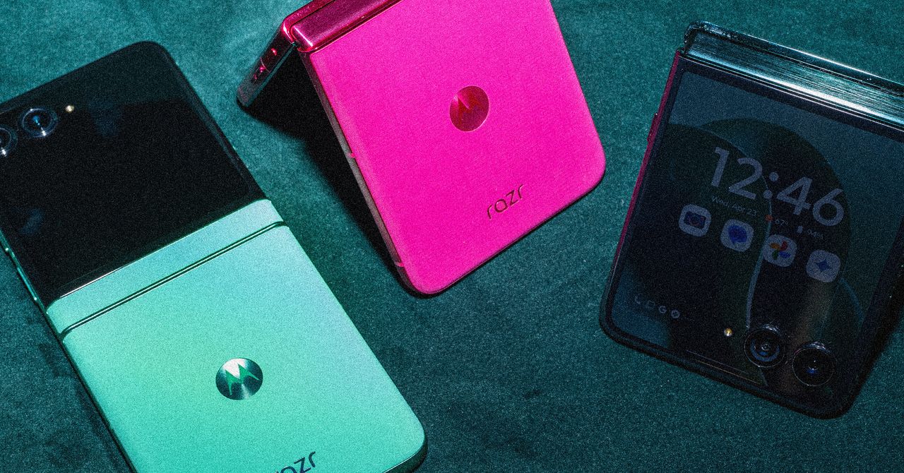 Motorola’s Latest Razr Phones Are All In on AI Motorola’s Latest Razr Phones Are All In on AI