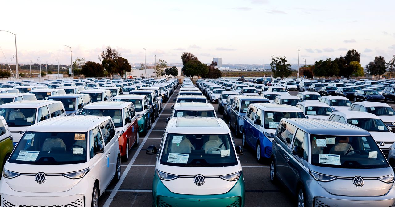 Trump Wants to Kill California’s Emissions Standards. Here’s What That Means for EVs Trump Wants to Kill California’s Emissions Standards. Here’s What That Means for EVs