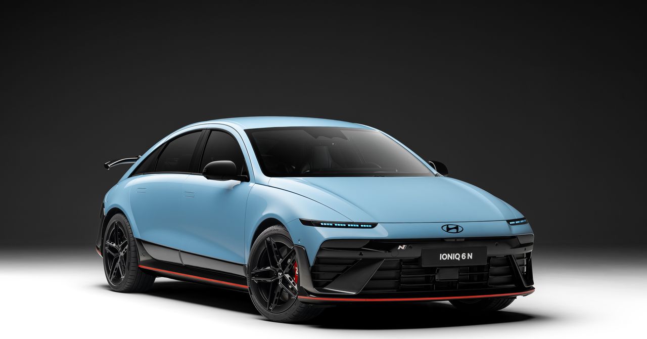 Hyundai Reveals the ‘Lightspeed’ Ioniq 6 N Hyundai Reveals the ‘Lightspeed’ Ioniq 6 N